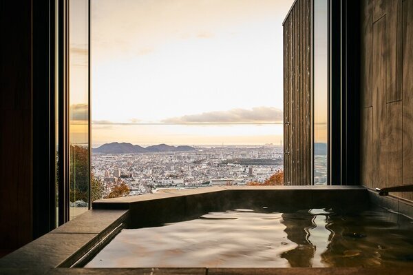 姫路の街の奥座敷、広嶺山にたたずむ癒しの絶景宿「セトレハイランドヴィラ姫路」が新たにテーマの違う4つの絶景「サウナ」＆「露天風呂」を1月25日オープン