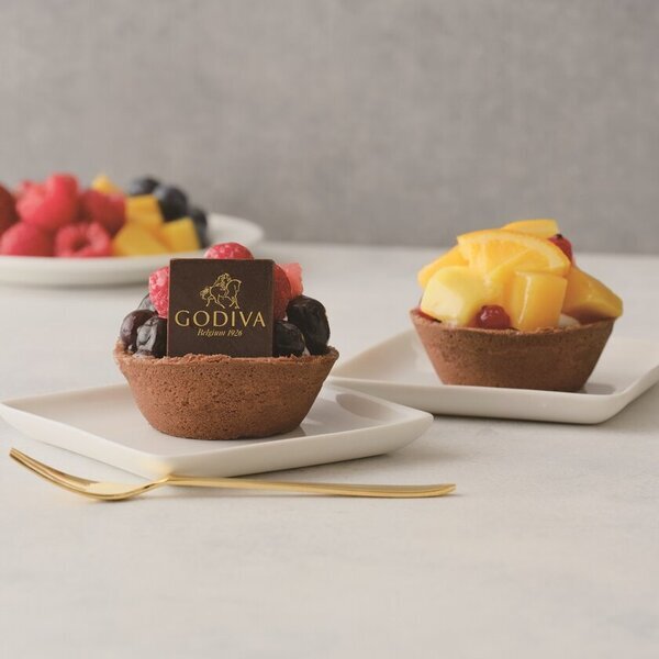 大丸松坂屋百貨店とコラボした出産内祝いカタログ『ミルポッシェ』2025年版が発刊！