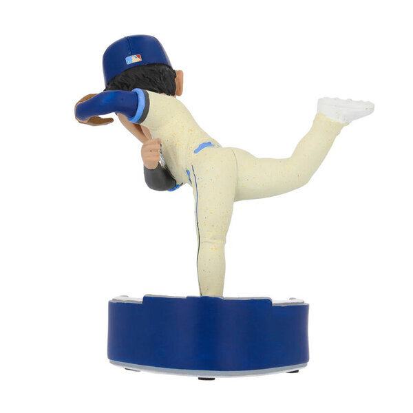 ピッチャー再始動！大谷翔平のドジャース City Connectユニフォームを着たピッチャー版 MLB公式 ボブルヘッドが世界初登場！大谷選手の背番号である「17」にちなんで1月17日に販売開始