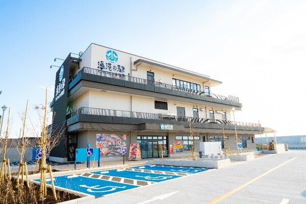 《漁港の駅TOTOCO小田原》能登半島を応援！！「寒ぶりメニュー」を1月14日より期間限定で販売スタート