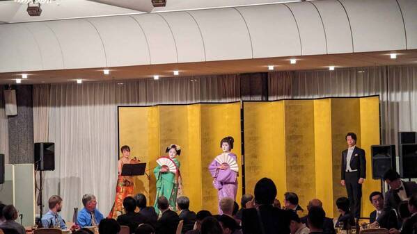 京舞妓とオペラの新融合アトラクション販売開始