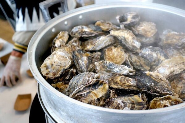 「忠臣蔵」の縁で新潟県新発田市の飲食店で“赤穂の牡蠣”を提供する「しばたオイスターバー」春牡蠣フェアを初開催！3月1日、2日