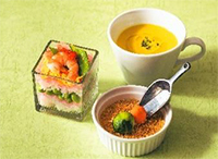 ホテルと同じく発売55周年を迎える「アヲハタ55」とコラボ8種類のジャムを使用したスイーツやセイボリーが揃う「コラボアフタヌーンティー ～Aohata Spring Garden～」を販売します