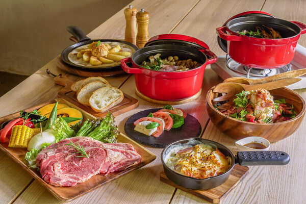 動物園×グランピングの『THE BAMBOO FOREST』が「U25・学割プラン」を3月31日チェックイン分まで予約受付