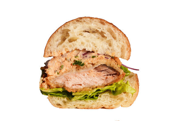 北海道美唄のアソンブロッソ！とカフェ ストウブがコラボ　新商品のバーガー5種をasombroso!江別蔦屋書店で販売開始