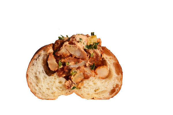 北海道美唄のアソンブロッソ！とカフェ ストウブがコラボ　新商品のバーガー5種をasombroso!江別蔦屋書店で販売開始