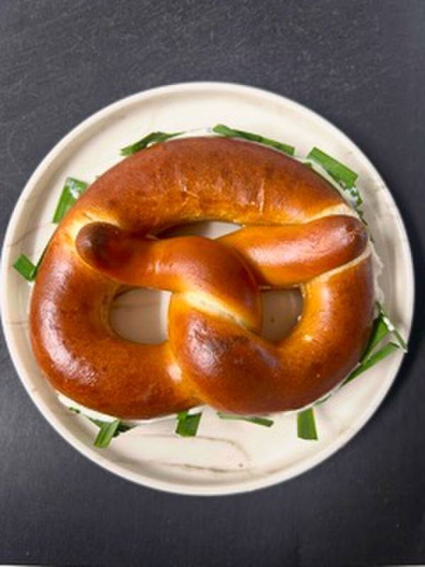 中国地方初！本場ドイツの味を再現したブレッツェル専門店「＆Brezel」が広島にオープン