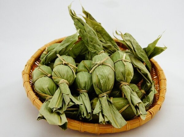 東京ガーデンパレスにて1月20日(月)～3月21日(金)開催東日本大震災の復興を祈願したつるし雛や新潟物産展が楽しめる「春の装飾～つるし飾り～新潟物産展」と昭和100年イベントとして令和7年1月18日(土)～令和7年12月28日(日)まで昭和レトロな懐かしい料理を販売