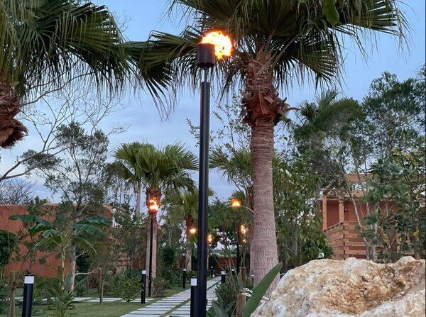 ハワイアンリゾート「Awaji Lanikai Square」2025年3月1日(土)グランドオープン！敷地内のグランピングトレーラー Lanikai(全6棟)は3棟が愛犬同伴で宿泊可能なドッグラン付！