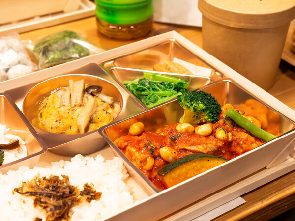 伊勢で日本の精神文化を体感する新ツアー2025年3月販売開始　―ガイド付き伊勢神宮ツアーと「直会」がテーマの食体験―