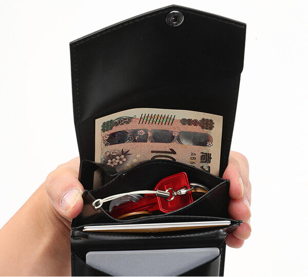 アブラサスより、福井訛りの超行動派人気YouTuber　Kazu氏とのコラボモデル「いっぱい入る小さい財布」を発売