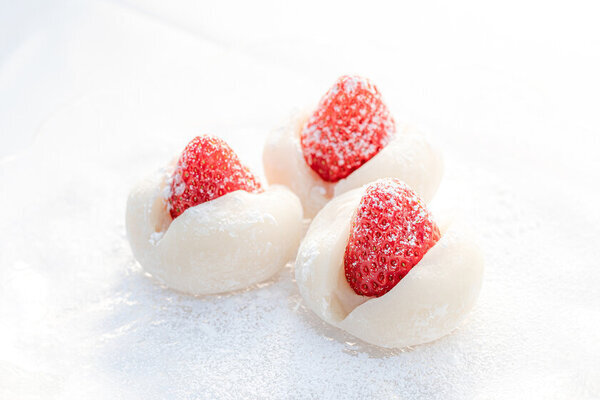 ひたちなかの大型観光いちご農園がその場で食べられるいちご大福自作セットの提供開始　平日予約特典やフォトコンテストも実施！