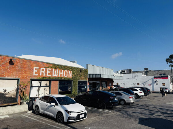 アメリカのオーガニックスーパーマーケット「EREWHON」で日本企業初*USDAオーガニックポテトチップスを2月に販売開始