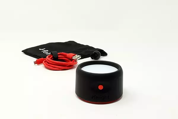 宇宙技術開発からヒントを得た睡眠デバイス「ユメミライト」を販売開始！