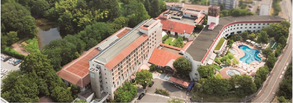 1970年大阪万博を機に誕生の北大阪急行電鉄と、同年開業した千里阪急ホテルの55周年コラボプラン「ミッドナイトトンネルツアー」を開催します＜オリジナル記念グッズと宿泊・バイキング2食付き＞