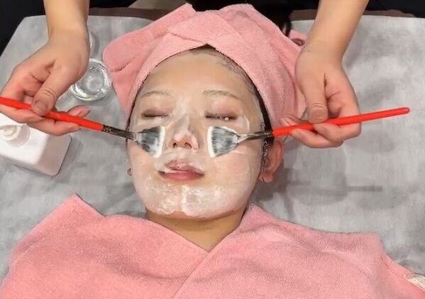 【名古屋初】医療機関専用のLHALA Doctor(ララドクター)をまゆりなclinic名古屋栄で導入