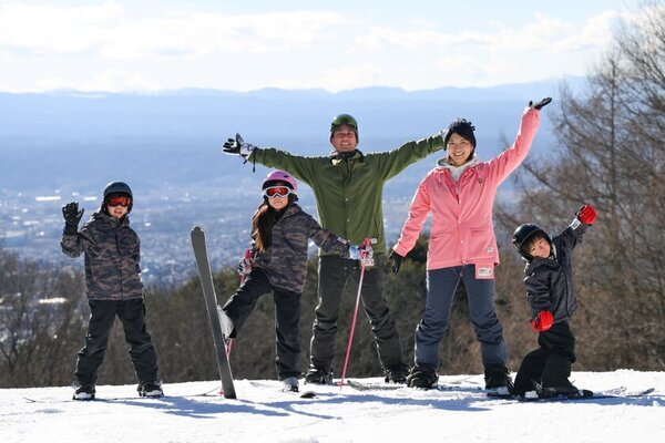 長野県・佐久スキーガーデンパラダ　オープン30周年　いよいよ今週末！2月9日(日)に記念イベントを開催！今年もパラダがヤバい！