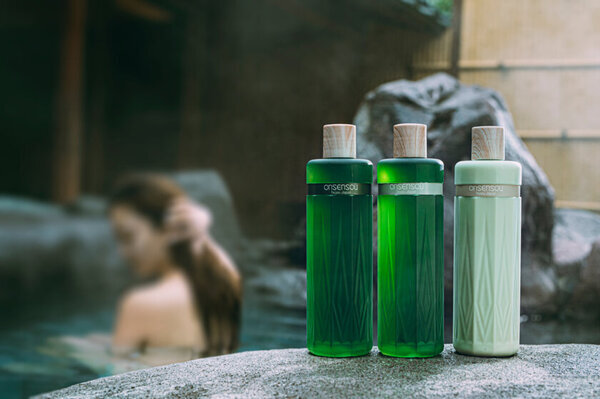 MIYAVI出演 抽選招待制バレンタイン・スペシャルイベント『Love With ONSENSOU』開催決定！　～MIYAVIと一緒に特別なひととき～