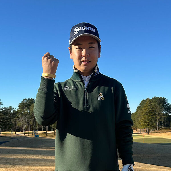 期待の若手プロゴルファー呉 司聡選手とスポンサー契約を締結！riraku-life(リラクリフェ)製品が挑戦を後押し