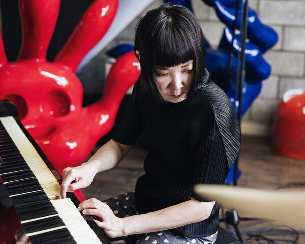 ジャズ界の至宝・山口真文が片倉真由子と紡ぐ初のデュオ作　独自の解釈で60年代の楽曲に挑んだ新譜を3/27に発売