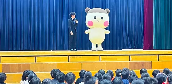 小学校で初の取り組み「オレンジの羽根募金活動」板橋区立 大谷口小学校で感謝状贈呈式を実施