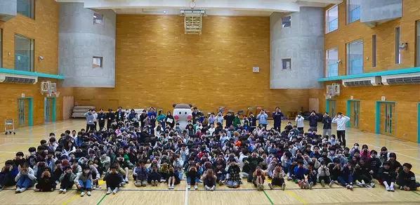 小学校で初の取り組み「オレンジの羽根募金活動」板橋区立 大谷口小学校で感謝状贈呈式を実施