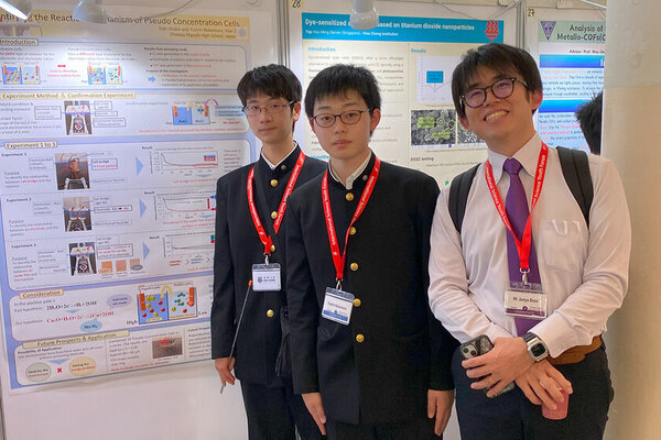 芝浦工業大学主催「高校化学グランドコンテスト」派遣チームが国際大会で第1位、第3位に入賞！