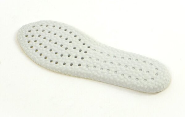 外反母趾にもやさしい靴「fitfit／フィットフィット」もちぷに足裏感覚が癖になるハンズフリースニーカーを2月中旬に販売開始