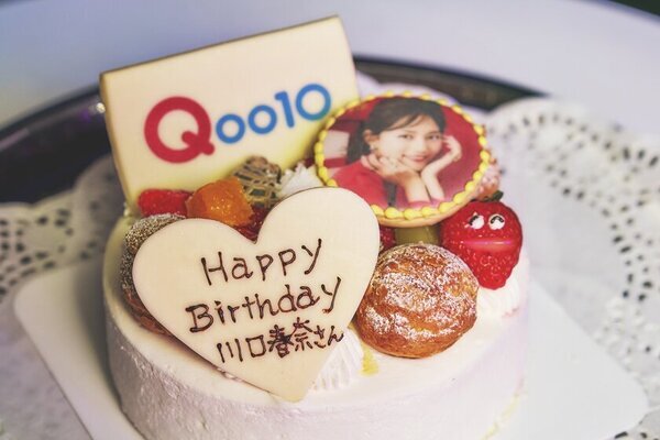 Qoo10「メガ割」新TV-CM「メガ割スタート篇」が2025年2月28日(金)より全国でオンエア開始　川口春奈さんが、Qoo10ショッピングアプリの世界を舞台に、案内人として登場！「さあ！メガ割スタート！」と高らかにメガ割の開始を宣言！