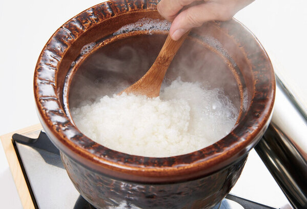 「米とぎにも使えるザルとボウル」累計25万セット突破を記念した特別インタビューを公開