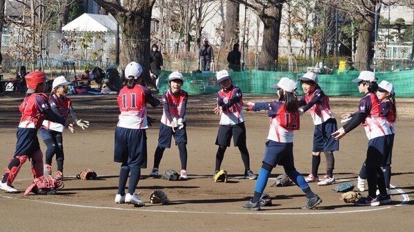 小学生女子ソフトボールチーム東京都代表「石神井スマイル」春季全国大会応援プロジェクト始動！CAMPFIREでクラファン実施