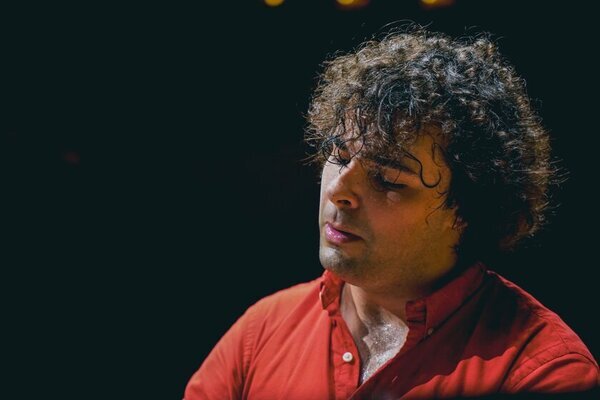 街角ピアノスペシャル出演で話題のピアニスト、マルティン・ガルシア・ガルシア　注目の2025年日本公演決定！