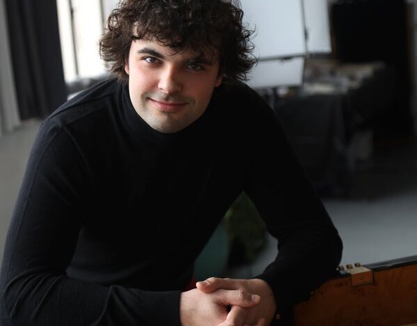 街角ピアノスペシャル出演で話題のピアニスト、マルティン・ガルシア・ガルシア　注目の2025年日本公演決定！