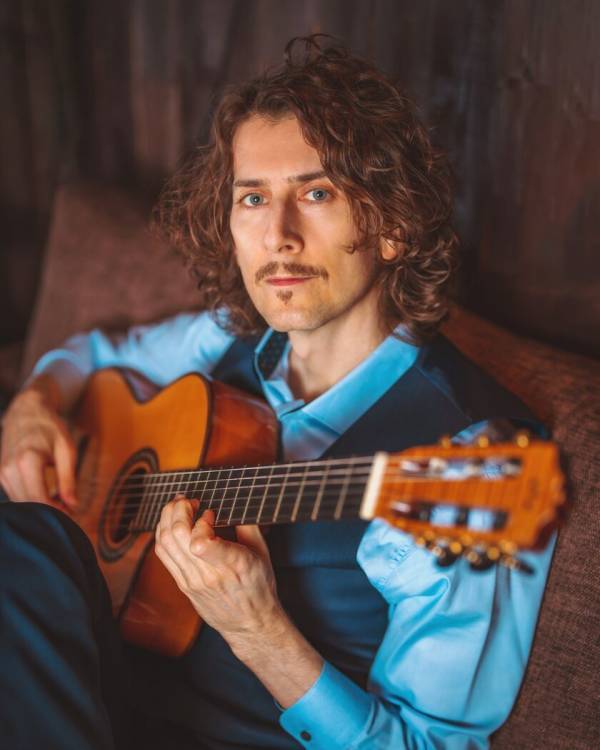 世界で長年にわたり愛されるギター・エフェクター「BD-2」とベース・シンセサイザー「TB-303」のセレブレーション・イベントをRoland Store Tokyoで開催