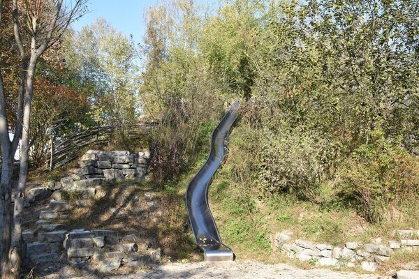 ドイツの持続可能な社会づくりを学ぶツアーを2025年6月に開催！5泊7日間　園庭ビオトープ、国際空港など8か所を訪問【募集締切 3月10日まで】