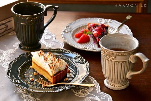 自宅での特別な日のディナーやおもてなしシーンに最適　25SS新作食器のテーブルコーディネートを公開！