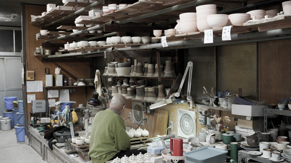 【若手陶工が築く清水焼の未来】KOTOPOTTERで陶房「nagusa」のうつわを新たに取り扱い開始