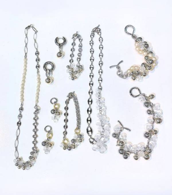 「ビーズショップj4」東京本店(浅草橋)リニューアルオープン！オリジナルアクセサリーのOEM受注体制を強化