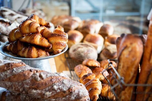 いいものさがしのフェスティバル　パンと音楽とアンティーク2025春　3月29日(土)30日(日)調布にて開催　大規模マーケットと音楽ライブ