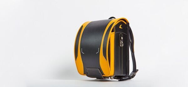 今年で創業90周年。御用達職人が作るオオバランドセルより、2026年度ご入学用ランドセルを発売　軽さ、くすみカラーなどトレンドを意識したニューモデルが登場！