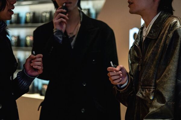 世界的クリエイター河村康輔と加熱式たばこブランド「プルーム」のコラボレーションデバイスが発売！全国発売を記念したローンチパーティーの模様をレポート！