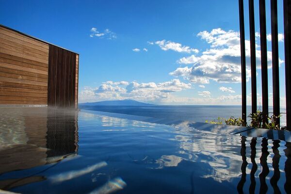 熱川温泉「春色食夜市」開催！湯けむりに彩る台湾提灯や天燈上げ(ランタン飛ばし)　屋台は20店舗以上　-熱川プリンスホテル宿泊者にはクーポンをプレゼント