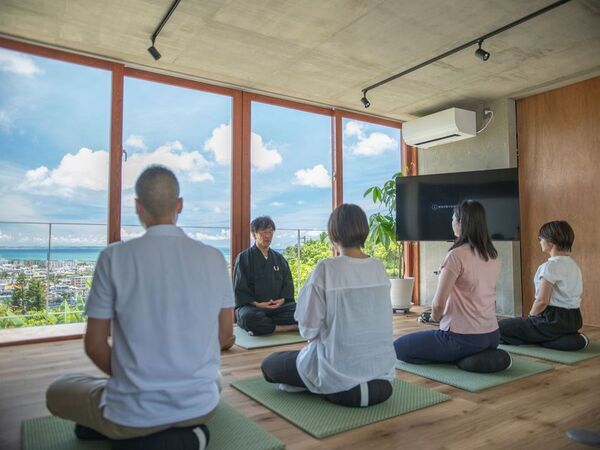 マインドフルネス体験と琉球精進料理を堪能　沖縄初ヘルスツーリズム認証店　日帰りウェルネスプログラム4月1日一般発売！