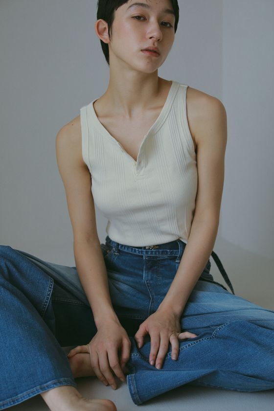 エシカルなファッション・雑貨ブランド「CASA FLINE」、世界中のアーティストがデザインするブランド「SURT」とのコラボアイテムを4月17日に発売