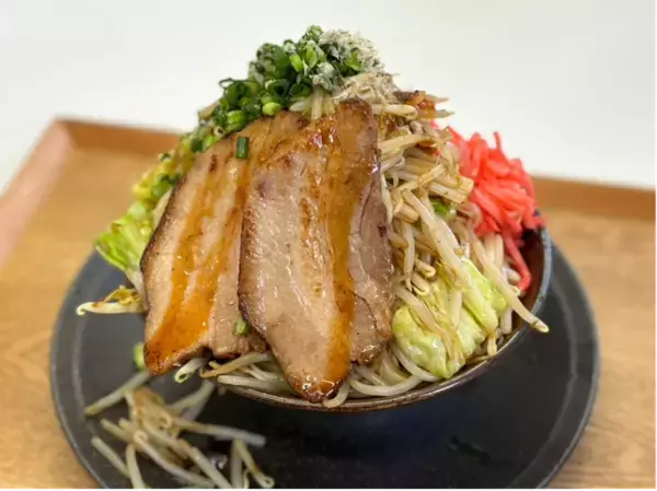 山梨・道の駅なんぶ よろこび茶食堂　大盛の衝撃！胃袋を直撃！南部に突撃！よろこび茶食堂わんぱくデカ盛りグルメが3/20(木)から登場