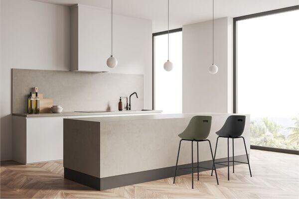 新しい座り心地のカウンターチェア 発売　柔らかい座面で疲れにくい「KURA CHAIR Midium」