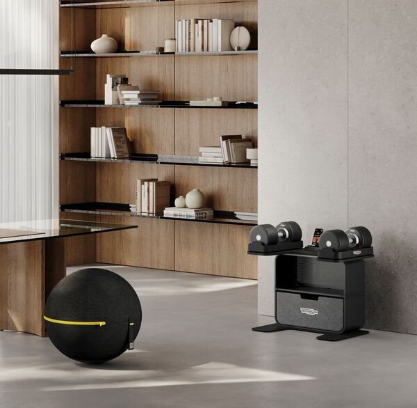 12個のダンベルを1個に集約したスマートソリューション　Technogym Connected Dumbbells発売