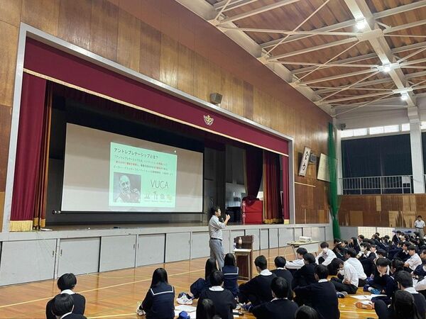 商品開発を通して高校生の起業家精神を育む！教育と探求社と豊田市が協働し「アントレプレナーシップ教育実証事業」を実施