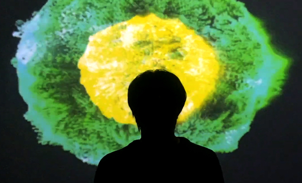 畳に座るだけで“ととのう”あたらしい瞑想体験。ボディソニック搭載畳「TATAMI SPEAKER」を活用した体験型インスタレーション『呼吸の間』を開発