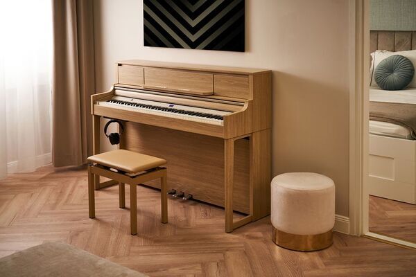 ローランドのデジタルピアノ『LXシリーズ』が「iFデザイン賞2025」を受賞